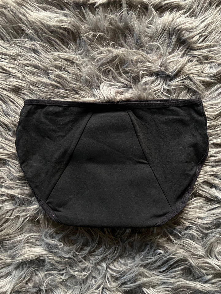 4 Layers Premium Leak-Proof Period Panty For Heavy Flow.